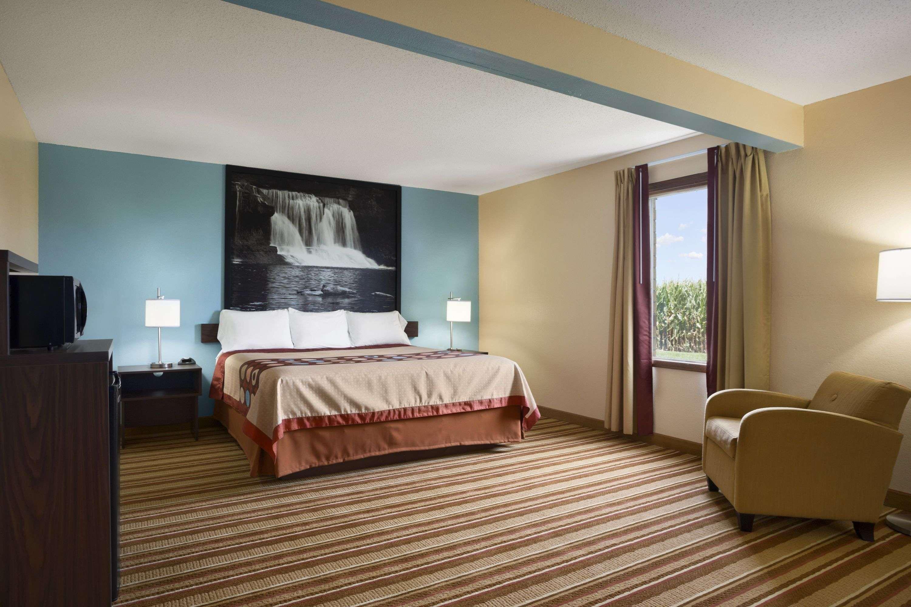 Hotel Super 8 By Wyndham Mattoon Exterior foto